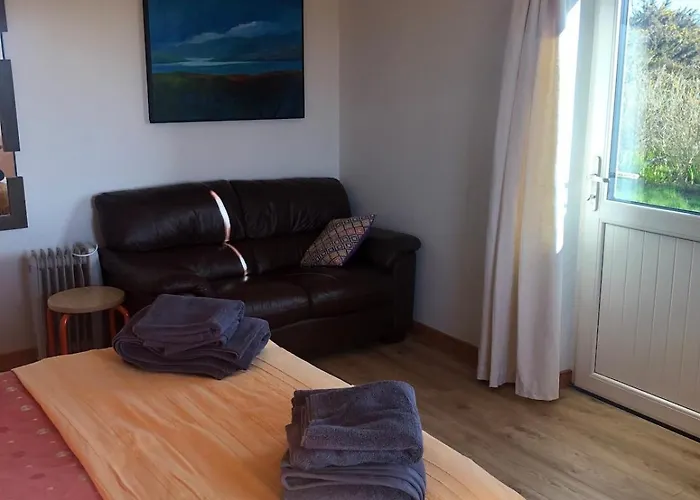 Cosy Nest On The West Cork Coast סקיברין